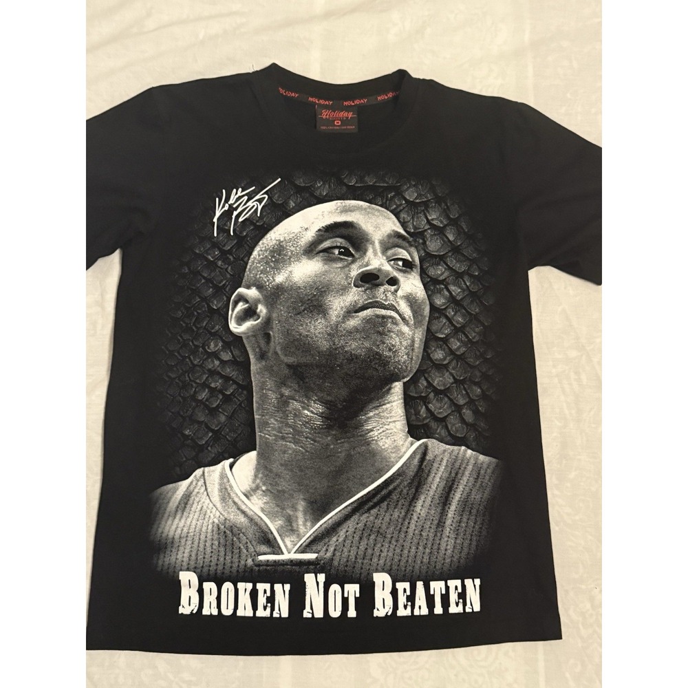 NBA Basketball T-Shirt Men Medium Mamba Mentality Kobe Bryant AOP NWOT